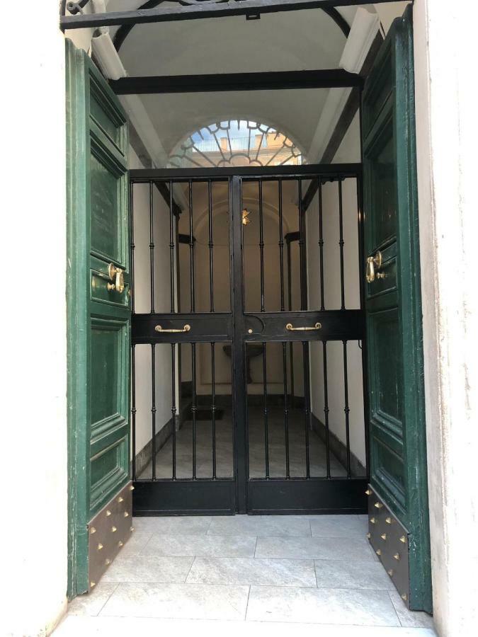 Pantheon Luxury Suite Roma Exterior foto